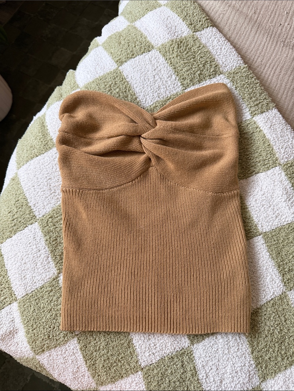 Commense Camel Twist Front Strapless Tank Top